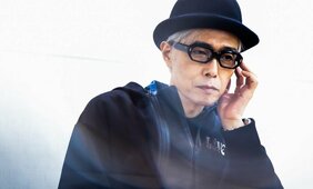 大槻ケンヂ「歌詞は結局、人々の無意識の集合体でもある。すると中には“予知”のようなものが書かれることも十分あり得ると思っている」【還暦記念詩集『幻と想』インタビュー 前編】