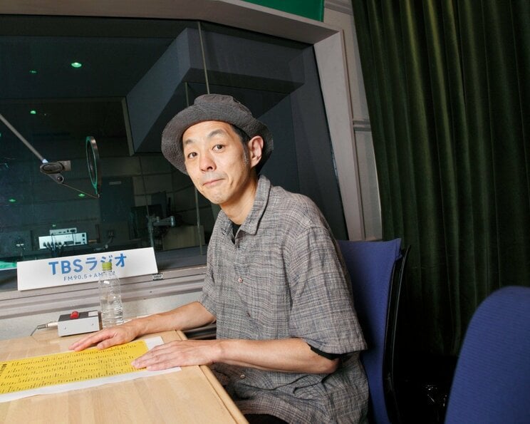 「知らない人の愚痴って、ふだんは聞く機会がない」宮藤官九郎が300回も愚痴を聞き続ける理由_1