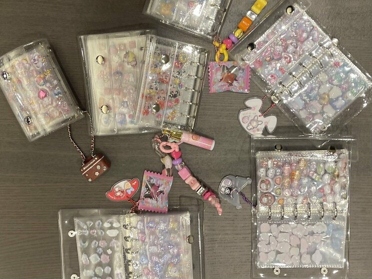 「ボンボンドロップだけじゃない」整理券・転売・ニセ物も…“令和のシール戦争”に親も奔走「始発に乗って朝５時から並びました」“おしり”も高レートで取引_15