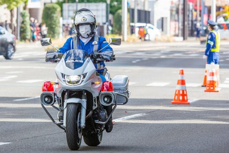 〈9月1日から交通ルール激変〉「知らずに60キロ」で“一発免停”も…生活道路の法定速度が「30キロ」に、対象道路の見分け方は？_16