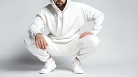 ヤンキーがいつもスウェットを着る理由が「余裕アピール」なのは本当なのか? ゆるさ×ゴージャスな着こなしに潜むプライドと美学とは