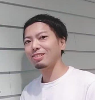 尾川容疑者(店舗HPより)
