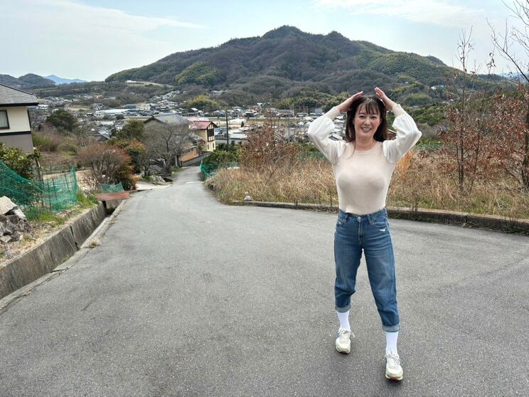 「一番のべっぴんさんじゃ」43歳でグラビア大ヒットの竹中知華アナが明かす、亡き父の“最後の言葉”…ラスト写真集にこめた想い_13
