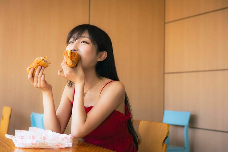 食いしん坊女子りっかちゃん　（撮影／矢島泰輔）