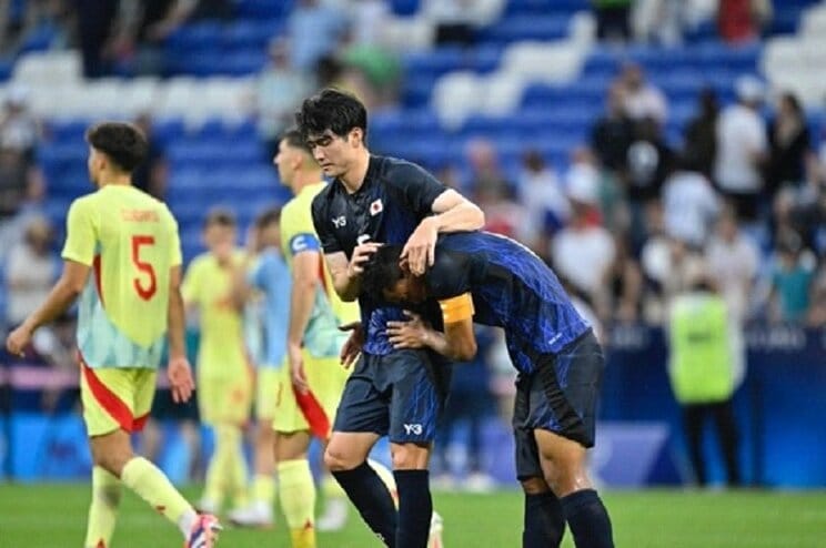 VAR判定で得点取り消され敗退した男子サッカー日本代表　写真／JMPA