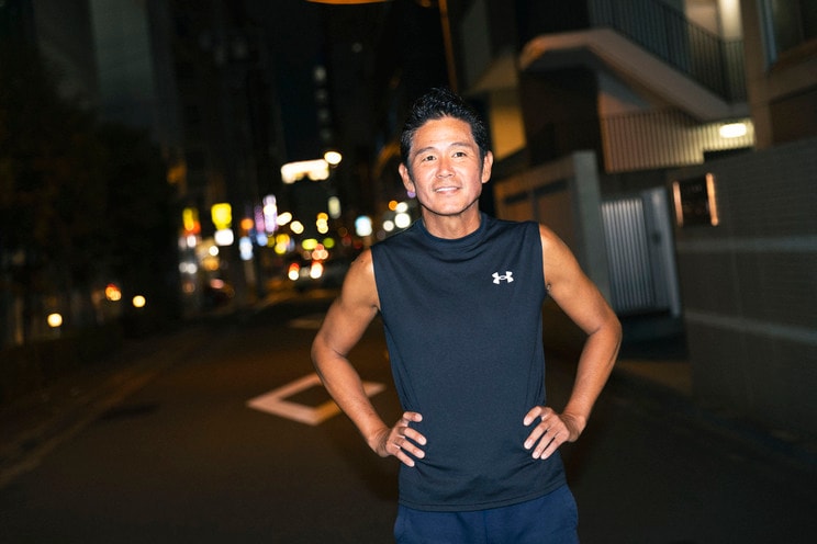 沖縄でこんがり焼けた川ちゃん 撮影/矢島泰輔