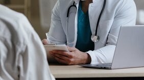 死ぬならがんがいい？ 死のイメージが「具体的」になるのが、がんという病気…養老孟司の主治医が語る“準備できる最期”の意義