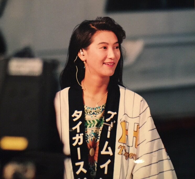 社内2人目の女性社員アナとして働いていたころの脇浜教授（写真／本人提供）