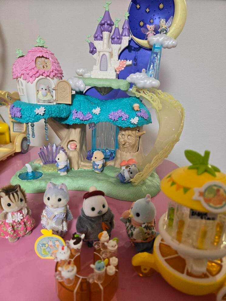 多種多様な動物のファミリーがいる（撮影／集英社オンライン）