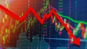 「新NISAは政府の罠」ブラックマンデー超えの株価大暴落にSNSは阿鼻叫喚「国が投資を勧めていきなり大損かよ」一方、街の声は意外にも……