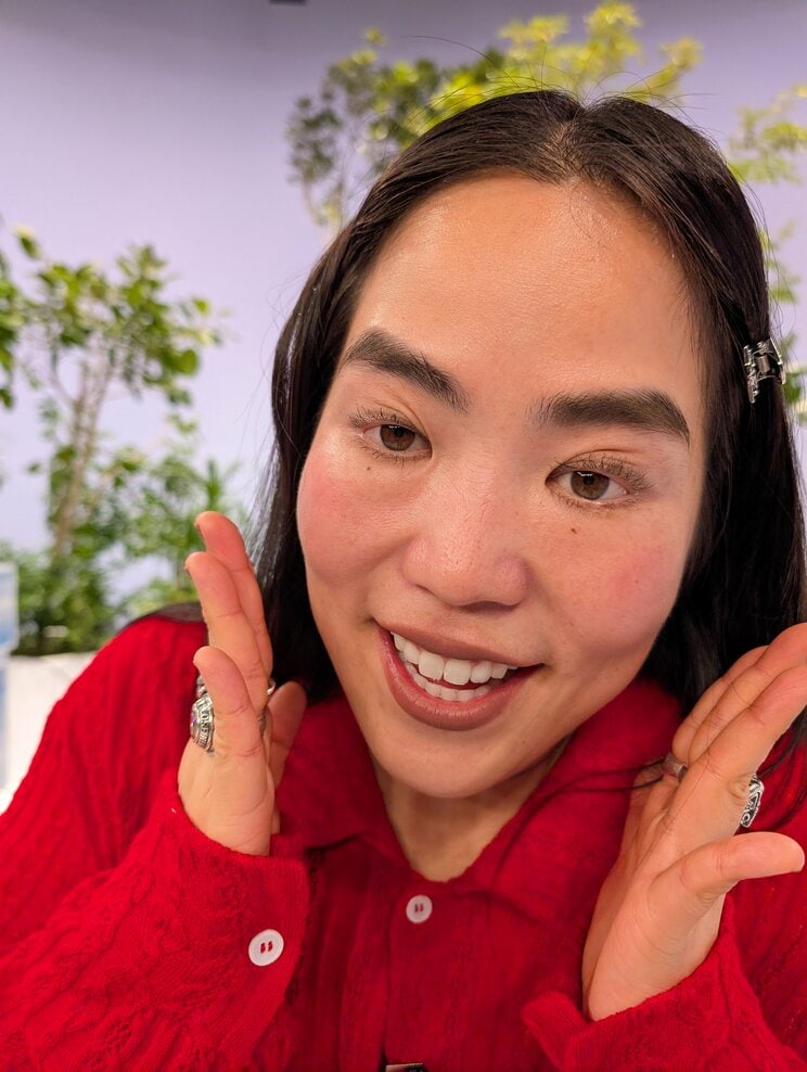 ゆりやん得意の変顔（「ANOTHER SKY | アナザースカイ」公式SNSより）