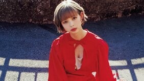 父のリストラをきっかけに母から「あんたが働いて」と言われてアイドルへ。最上もが、バイセクシャルへの思いも語る
