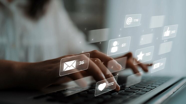 炎上の加害者は意外と身近にいるかもしれない　※写真はイメージです（写真／shutterstock）