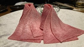 食べログ全国1位の焼肉「蕃 YORONIKU」は本当に美味しいのか！？