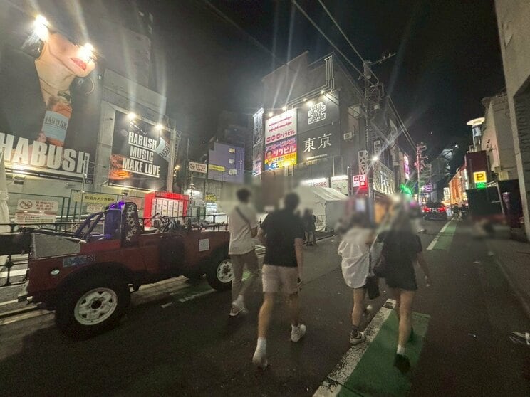 クラブ街として知られる渋谷・円山町（撮影／集英社オンライン）