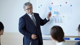 オンライン不可、1回90分以上、承認されたいだけ「ミーティング依存症の上司」の実態…職場の憂鬱さを最小限に抑える方法とは
