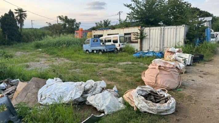「麻袋を開けたら頭蓋骨が４人分」資材置き場に遺棄された人骨…土地の持ち主は90代、親族は「外国人に貸した」 