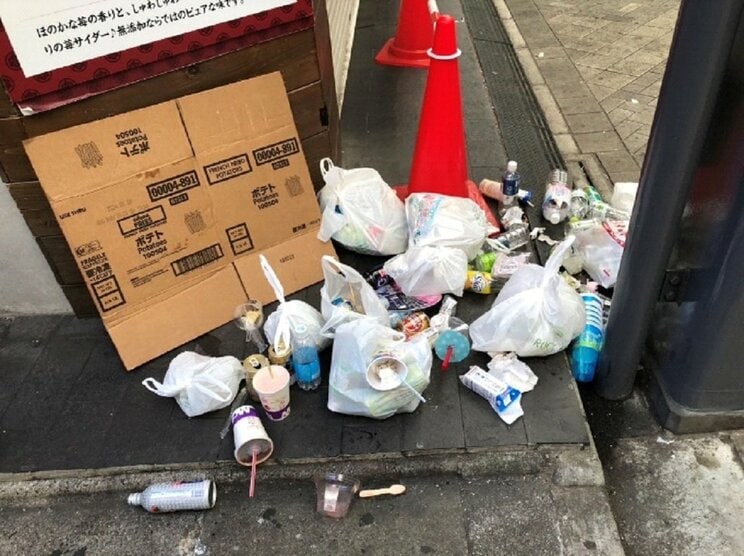 昨年の花火大会翌日の浅草の様子　（写真／柏原収史さん提供）