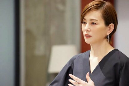 米倉涼子さん「知られざるプロフェッショナルを演じて思う責務とプライド」【 ドラマ『エンジェルフライト 国際霊柩送還』】 | 集英社オンライン |  ニュースを本気で噛み砕け