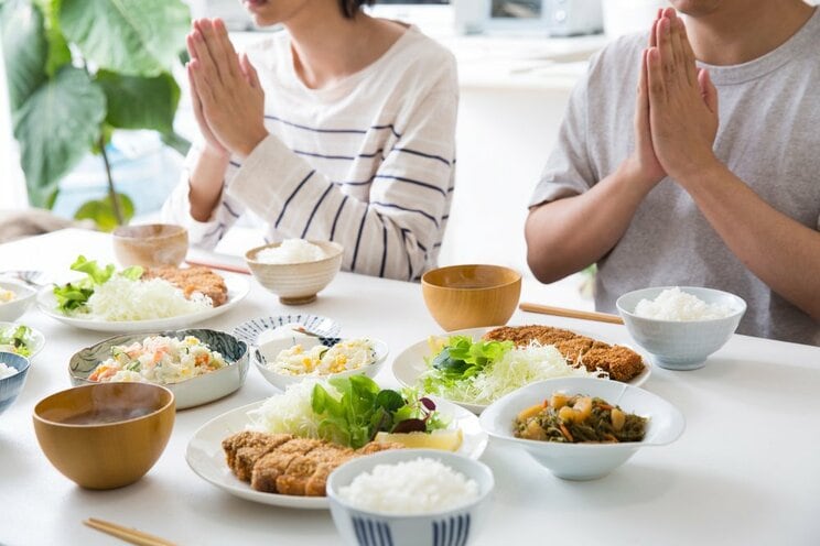 マナーとは相手への思いやり（画像/ Shutterstock）