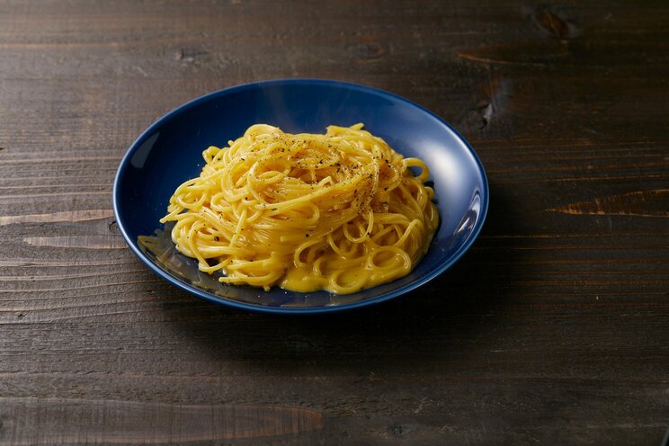 材料も財布も心も「虚無」でOK。料理研究家・リュウジが無駄を極限まで削ぎ落としたのにウマイと話題のチャーハンとカルボナーラとは？_03
