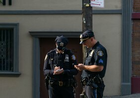 車が「激突した時のスピード」と「接触した時のスピード」はそれぞれ何キロ？　脳の認知能力の限界とは