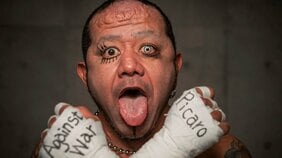なぜ48歳のプロレスラー葛西純の試合は人の心を熱くさせるのか? 「俺っちは10年後が全盛期と思って生きているから。48歳のおっさんが普通にやっていても誰も見向きもしてくれない。だったら自分にできることは…」