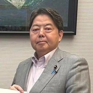 〈セクシー首相誕生か〉小泉進次郎に自民党内から期待の声が続々。菅義偉前首相、さらにあの大物がバックアップなら一躍、総裁選の本命にも？_9