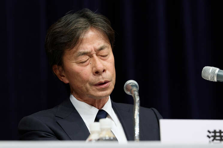 集まった記者すべての質問に答えた港元社長