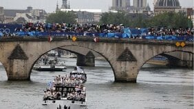 〈パリ五輪〉やはりセーヌ川の水は汚かった…水質悪化で「トライアスロン」競技変更なら大混乱必至、“選手ファースト”の精神はどこへ?