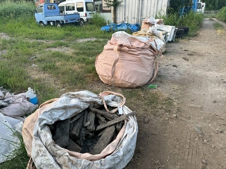 骨が遺棄されていた資材置き場（撮影/集英社オンライン）