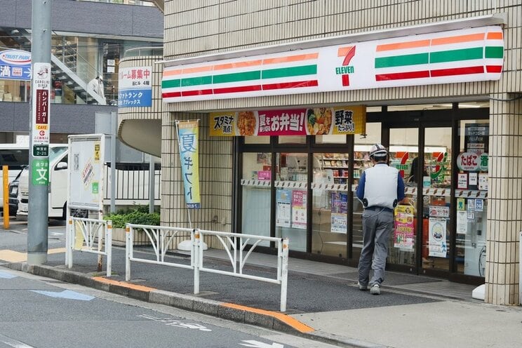 現在は140円（税込）となったセブンカフェのホットコーヒーR