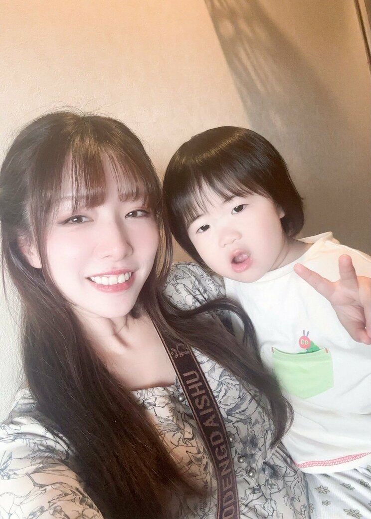 3歳になる孫とのツーショット（写真／本人提供）