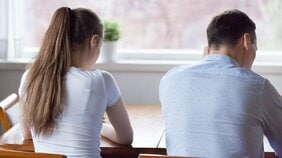 夫の風俗通いをOKにしたけど離婚に…夫婦の夜の生活で発覚する発達障害の問題「性欲はあるけど、抱かれた時のにおいとか感覚がどうしてもダメなんです」