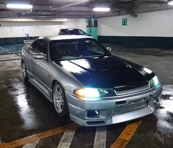 千布容疑者のSNSに投稿されていた車（本人SNSより）