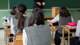 「先生のいうことを聞く」「友達と仲良くする」が一番重要な公教育では、特別な才能は育ちにくい。日本人の「自己家畜化」を後押しする問題だらけの教育環境