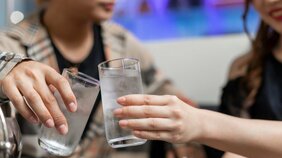 風営法改正で色恋営業が禁止に？ 歌舞伎町弁護士が「ホストクラブ絶滅」も懸念する営業許可の追加要件 