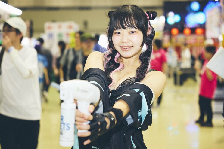 「ニオイに耐えられず引き返した」という参加者も…コミケの激臭問題をシューっと吹き消す消臭スプレーの輪_20