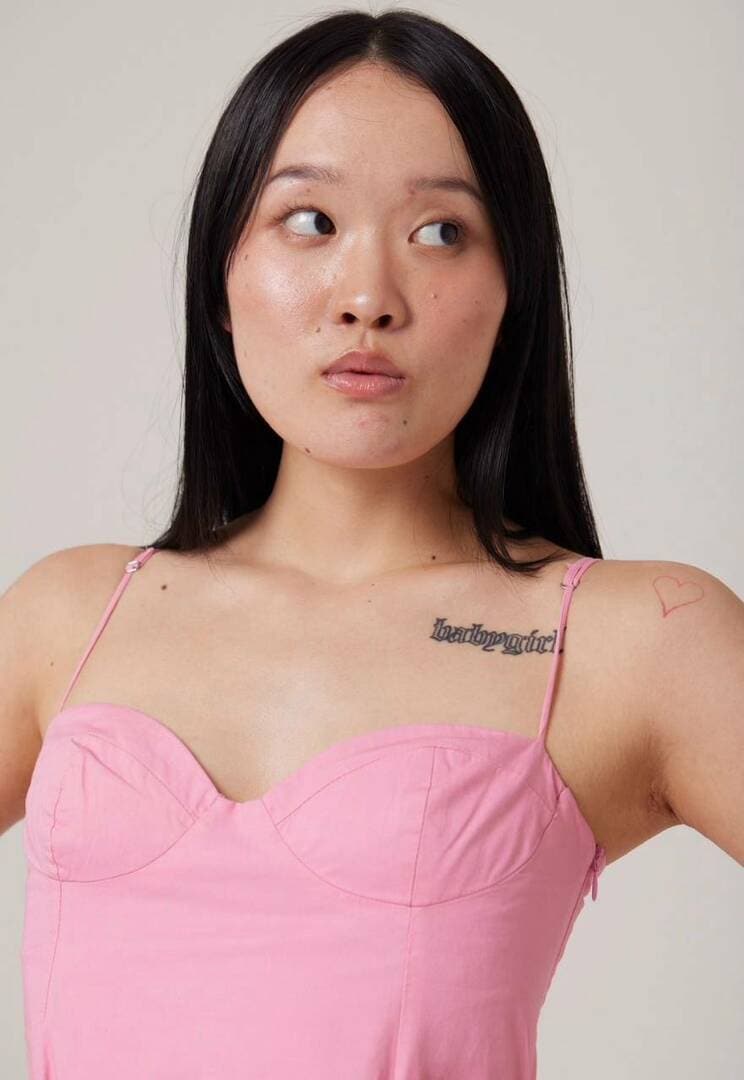 「どんな美女に生まれ変わっても、ずっと苦しいまま」二重から一重に戻した25歳美容インフルエンサーが、今も月1回の美容施術を受ける理由_22