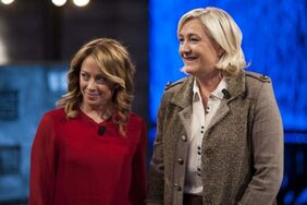 極右を支持する女性たちの心理とは？　仏の国民連合、日本の参政党が煽る分断…移民たちに生活が奪われるという根拠のない恐怖