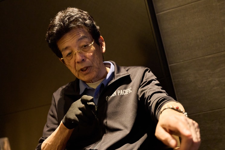 「メジャーリーガーは上半身が強いから捕手も腕だけでキャッチングしようとする。だから大谷のシュート系のボールに対応できない」