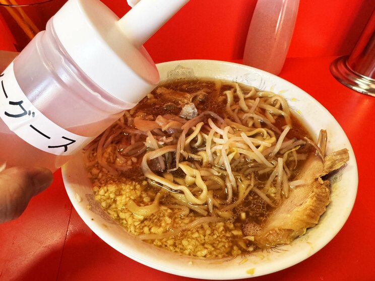 卓上調味料のコーレーグース