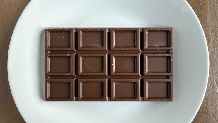 チョコレートはマーモットにとって有害な食べ物（写真／PhotoAC）