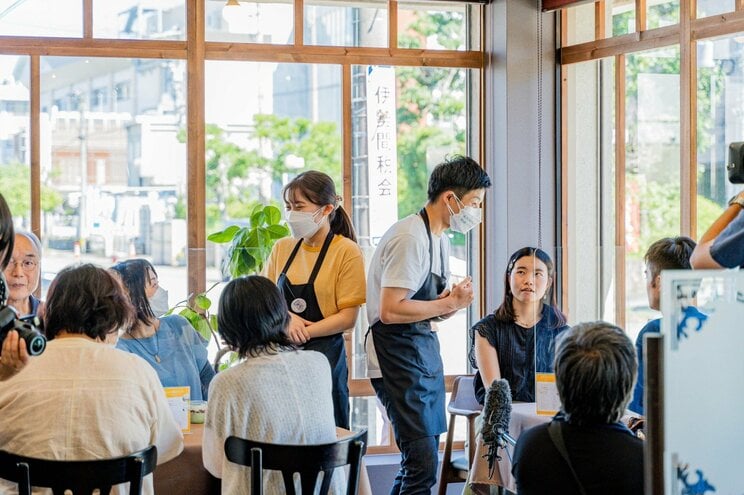 2022年に三重県伊勢市で行われた注カフェの様子