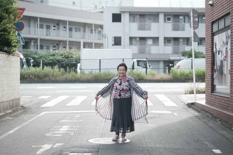 「撮影現場に見に行くだけのつもりが…」83歳でセクシー女優になった小笠原裕子さん（88）の人生の転機…それでも「やっぱり死んだパパ（夫）とが1番」〈世界最高齢セクシー女優〉_22