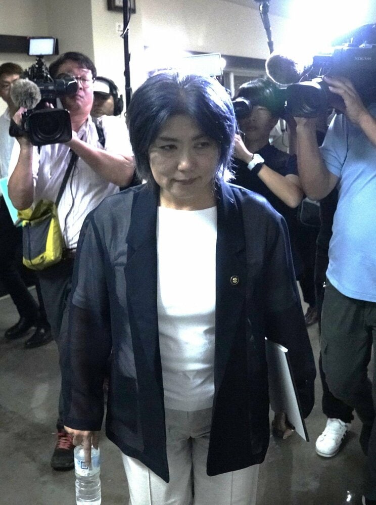 7月31日、会見を終えた田久保眞紀市長（撮影／集英社オンライン）