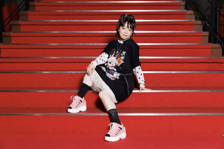 「歌の仕事は私のすべて。死ぬまで100％全力を注ぎ続けたい」