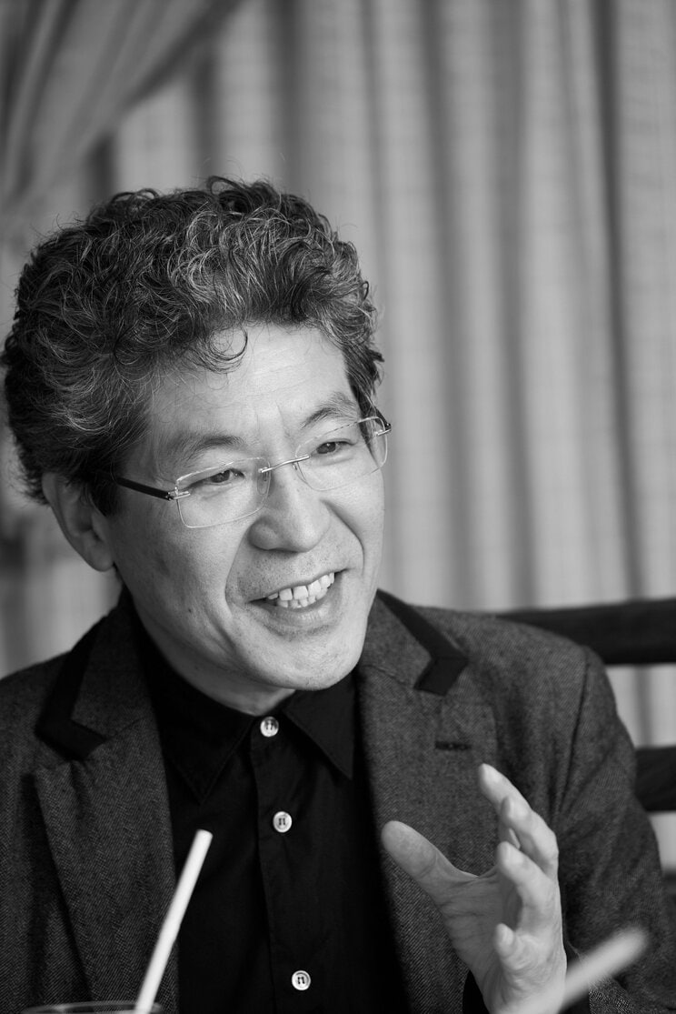 大澤真幸氏　撮影：新井卓