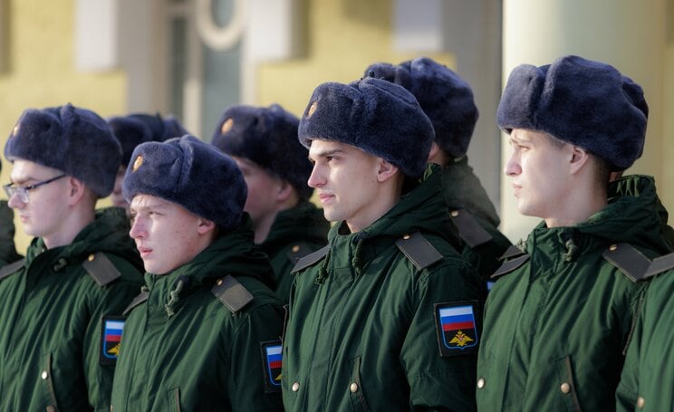 「戦傷」を偽る兵士など、ロシアでは2022年以降、軍人による詐欺事件が約2600件とも