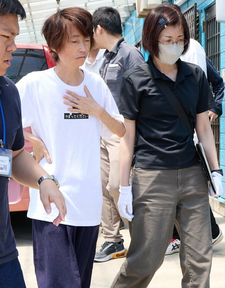 〈偽造の週刊少年ジャンプ販売で逮捕〉中国から仕入れ“一家総出”でメルカリで高額販売…正規品と精巧につくられたニセモノの明らかな違いとは？_8